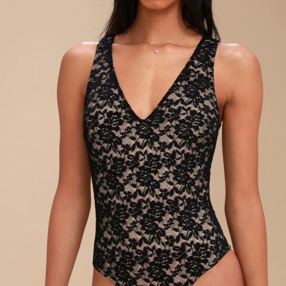 Lace body suit